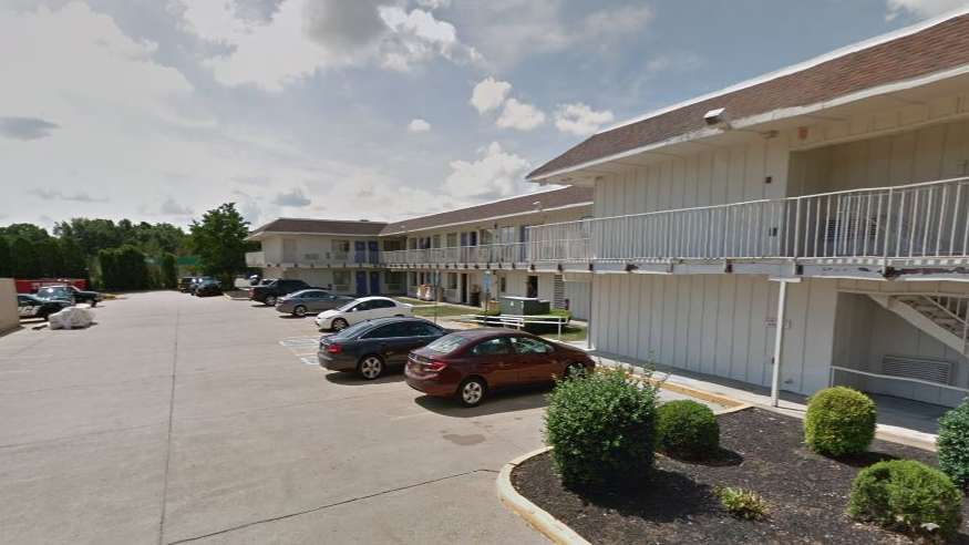 Motel 6 Windsor Locks BDL Airport Parking