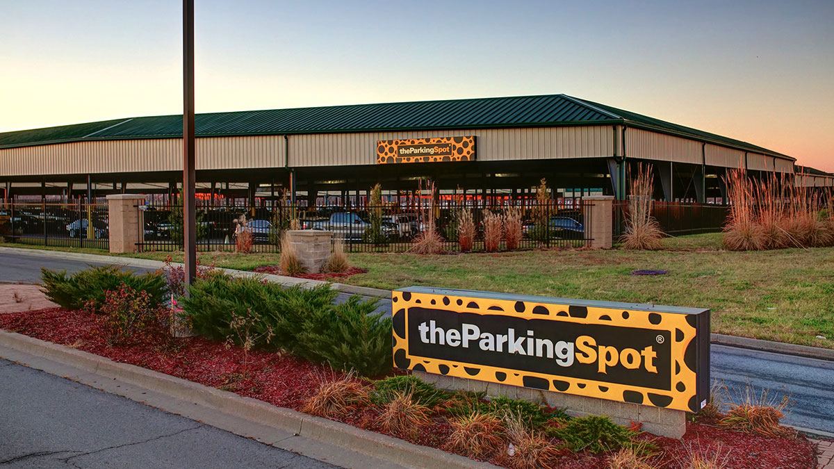 Book Your Parking Spot at MCI Airport